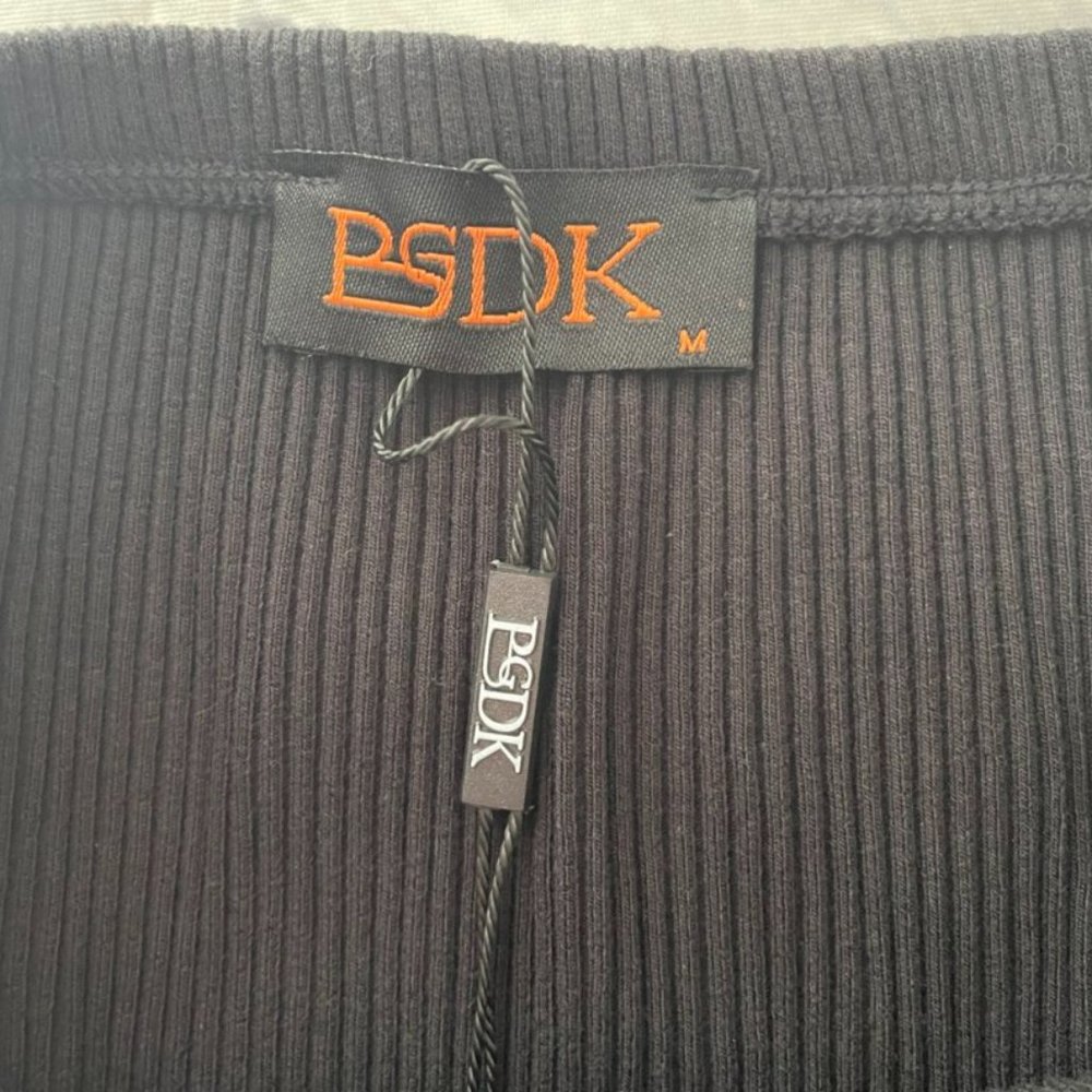BGDK Ladies Skirt in Black - Picture 3 of 7